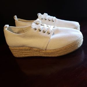 Y2k NWOT Nicole NCLARICE Platform Espadrilles 7 1/2 white
